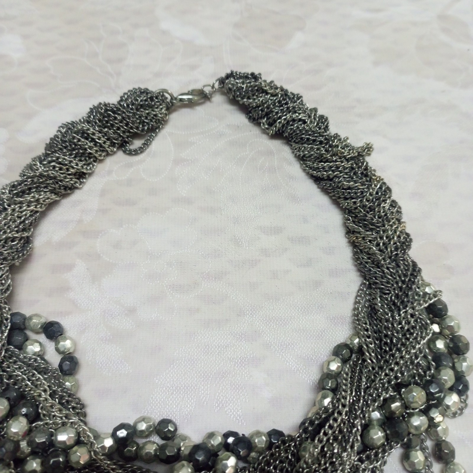 Vintage Short Haevy Large Silver Grey Bearded Necklace Women Accessories Jewelry