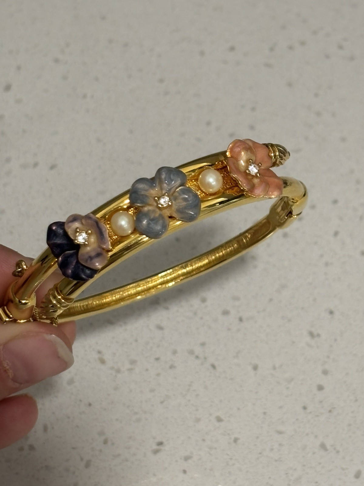Vintage Joan Rivers Flower Bangle Bracelet Pearl Gold Tone With Safety Chain