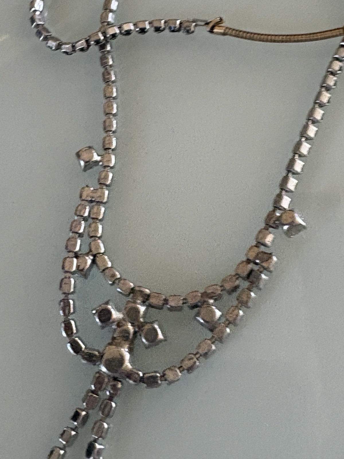 Vintage ArtDeco Necklace Clear / Gray Rhinestone Rhodium Plate Prong Princess