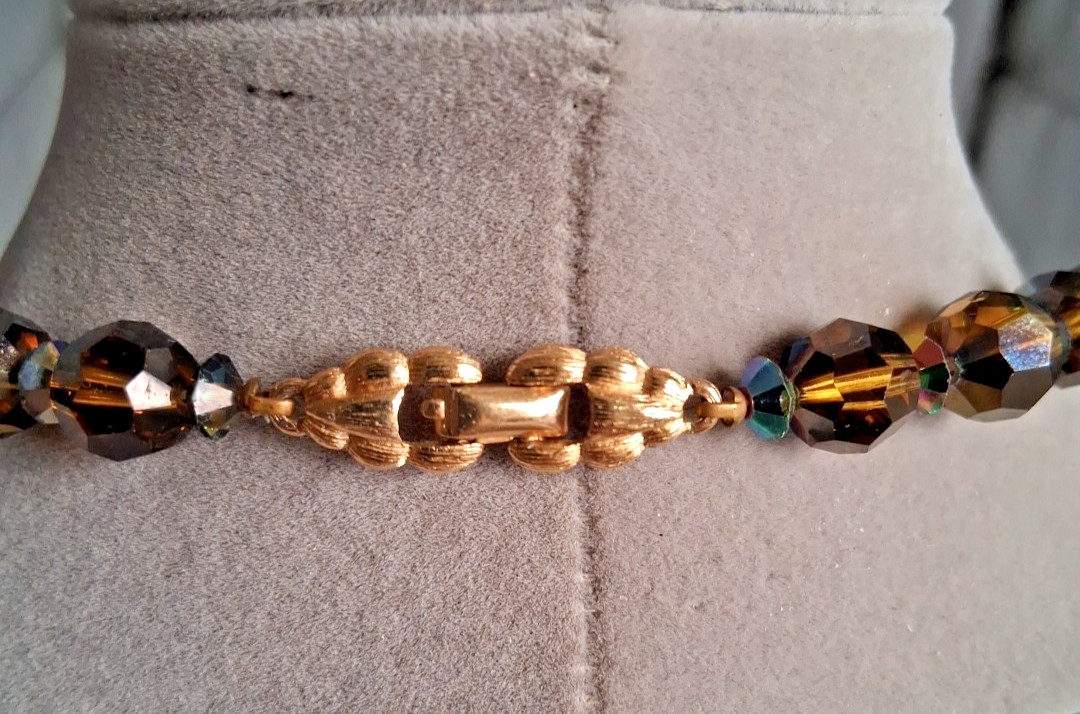 Vintage Amber/Brown AB Crystal Glass Faceted Bead Necklace Single Strand 20″