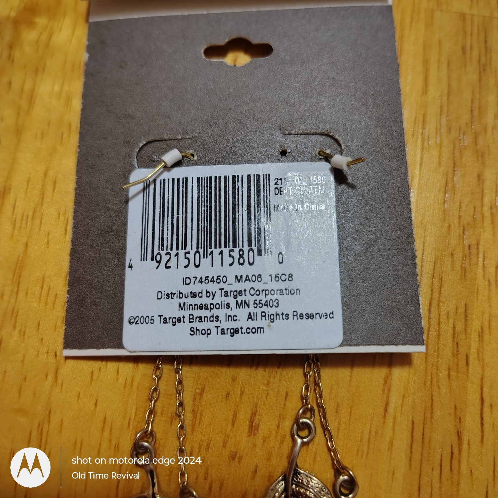 Merona Gold Tone Leaf Chain Fringe Dangle VTG Earrings Nickel Free NOS Boho Y2K
