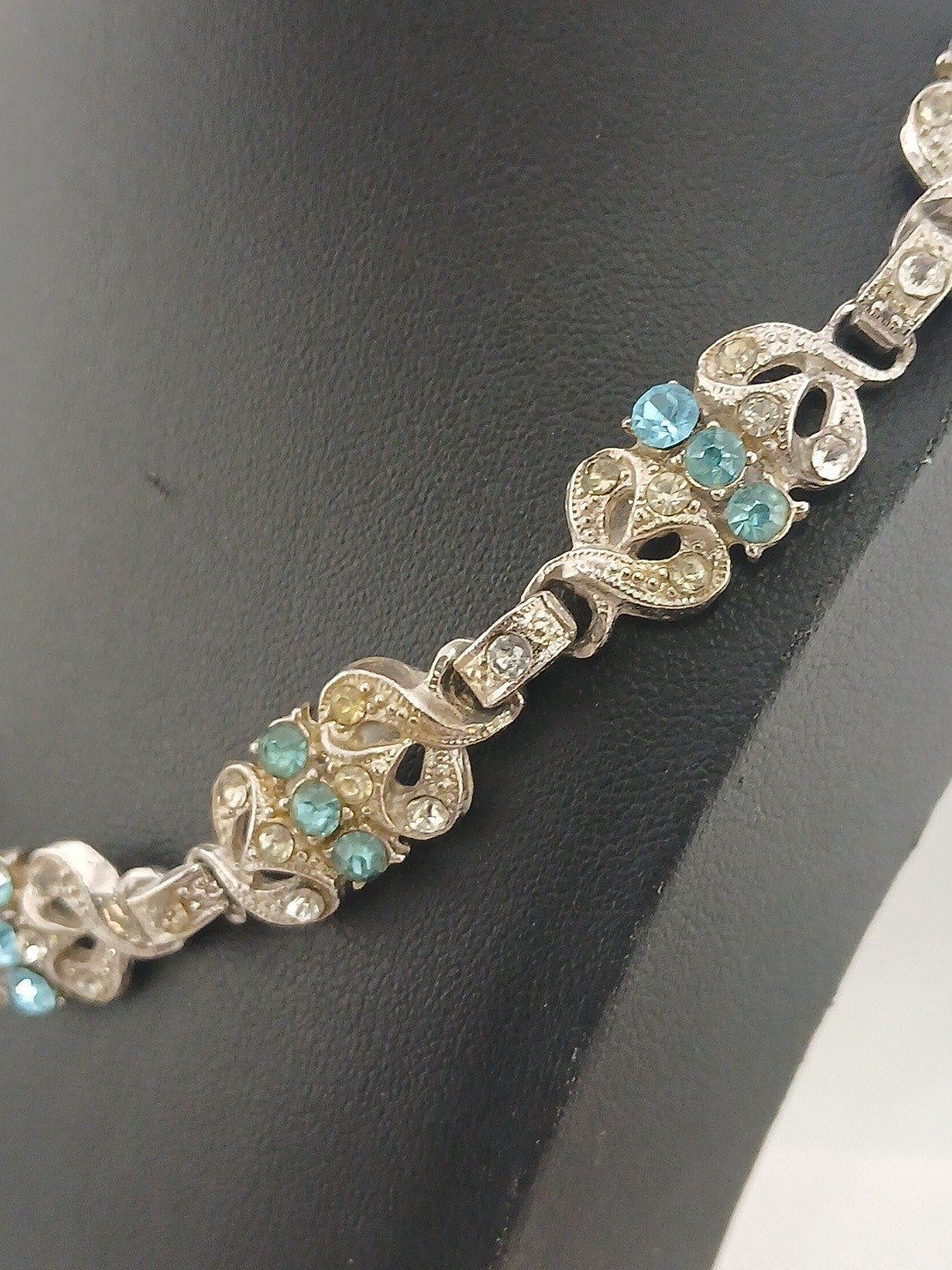 ART DECO REVIVAL Rhodium Plated Panels Clear & Aqua Blue Stones Choker Necklace