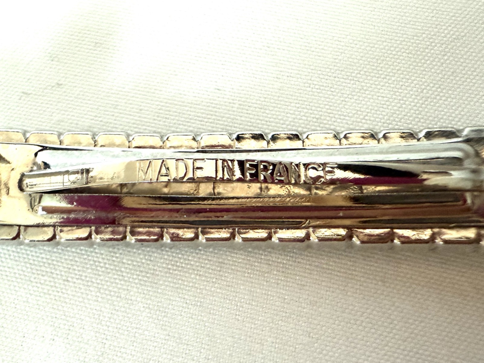 Creamy Pearls & Crystal Rhinestone Diamonds Vintage 3″ Hair Pin