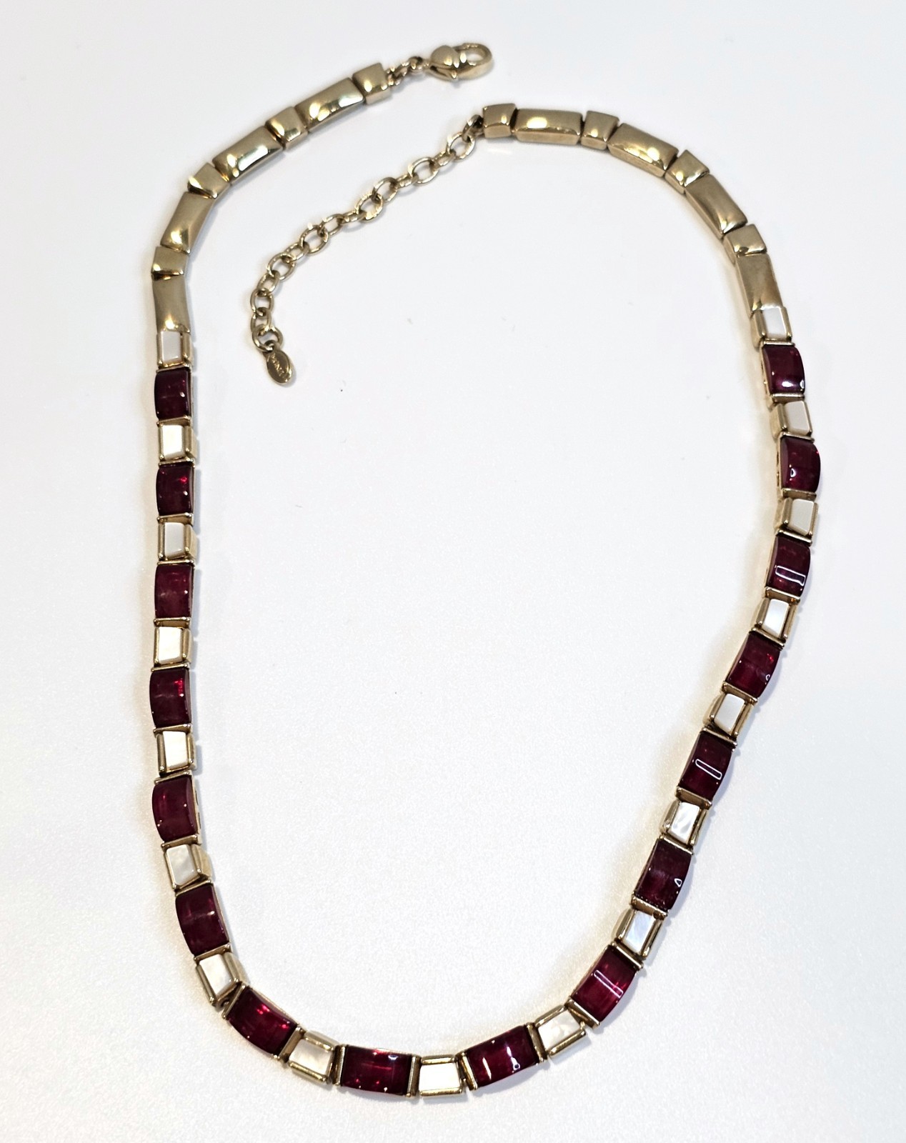 Monet red and white collar necklace mother of pearl gold tone