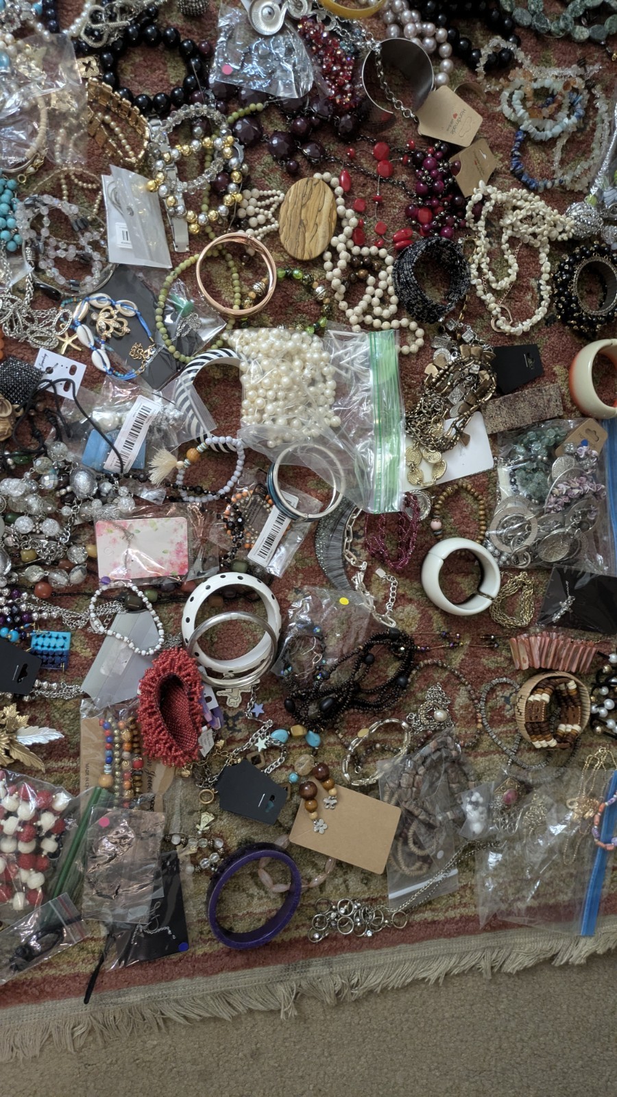 17 Lbs Of Unresearched Vintage/Modern/New Resell Or Crafting Jewelry Lot