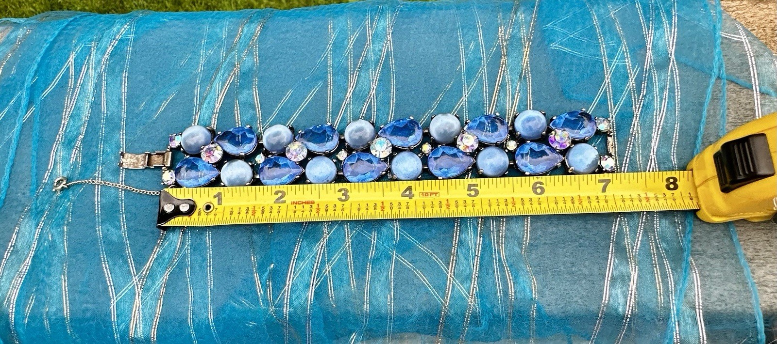 Vintage 7” Blue Rhinestone & Cabochon Stones Large Floral 5 Flowers Bracelet