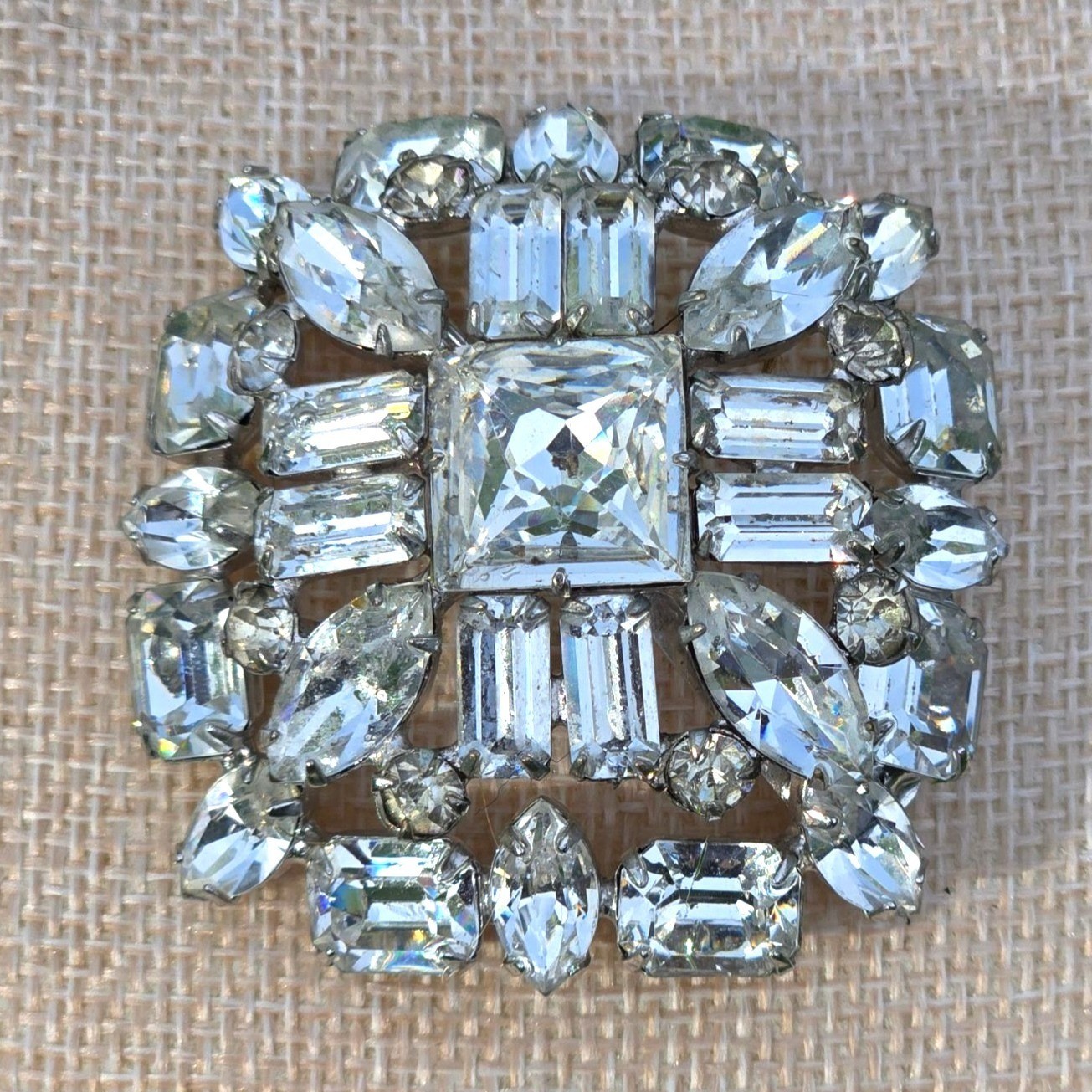 Vintage Kramer of New York Rhinestone Brooch Glamorous large Crystal Pin MCM 2″