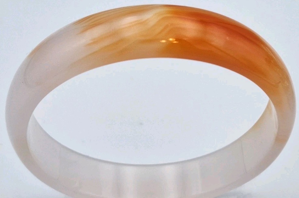 VTG Genuine Red Orange Icy Translucent Polished Agate Bangle Bracelet 57MM 30G