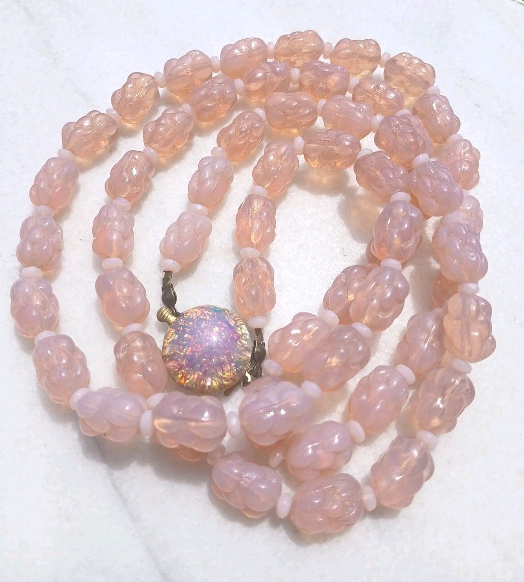 ANTIQUE MOLDED BERRY OPAL MILKY PINK OPALINE GLASS BEAD FLAPPER NECKLACE SET 3ft