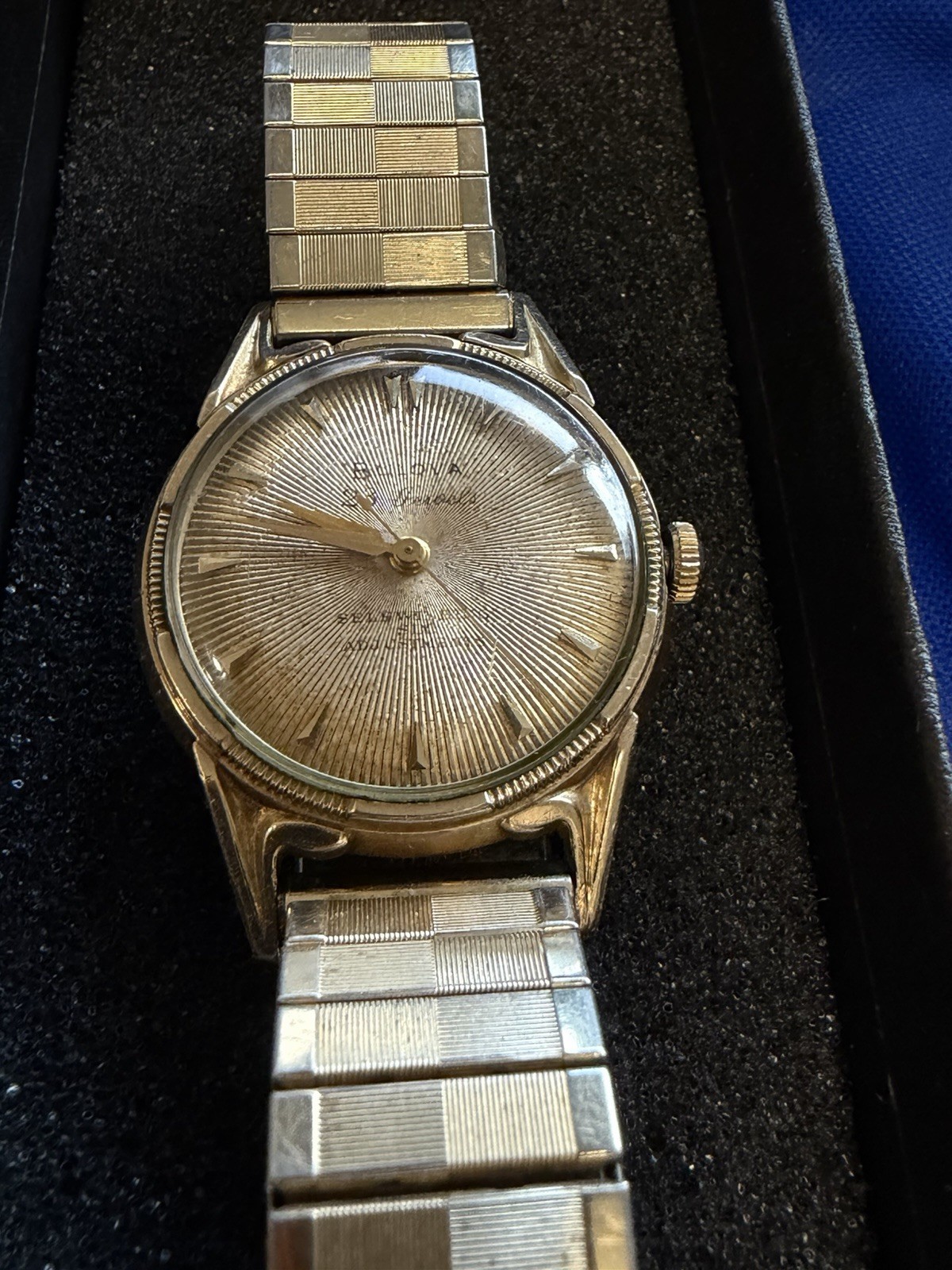 Men’s Bulova 10K Rolled Gold Bezel Watch 1950’s 10K Rolled Gold Watch Band Runs