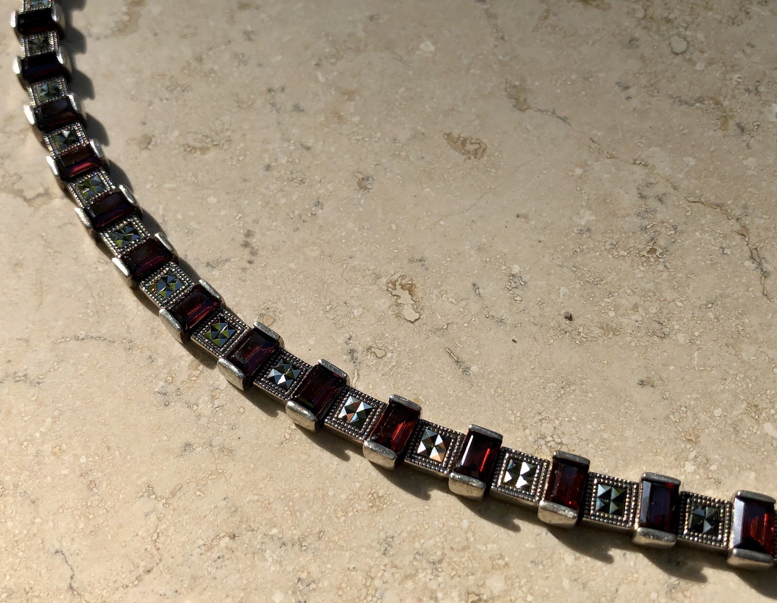 ❤️✨VINTAGE Sterling Silver EMERALD CUT GARNET & MARCASITE ESTATE Tennis Bracelet