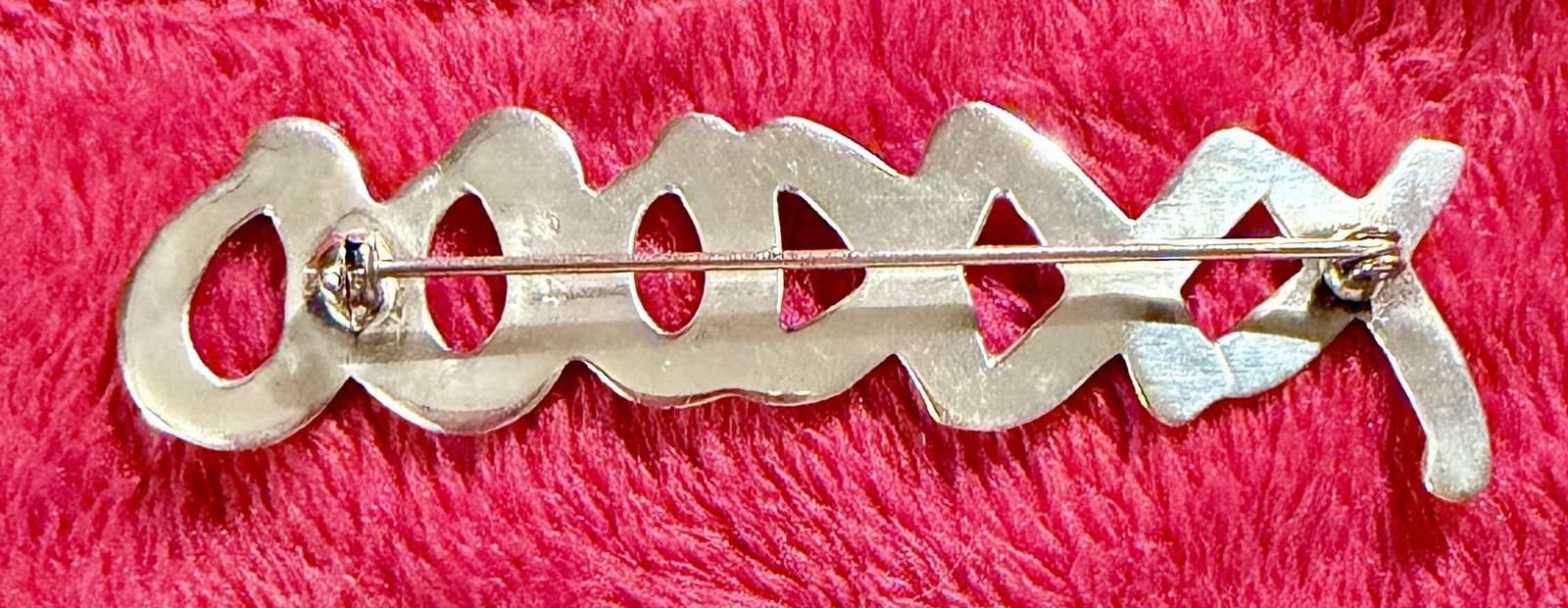 Sterling Silver 925 💋 Kisses & Hugs ~ X’s & O’s Pin Brooch