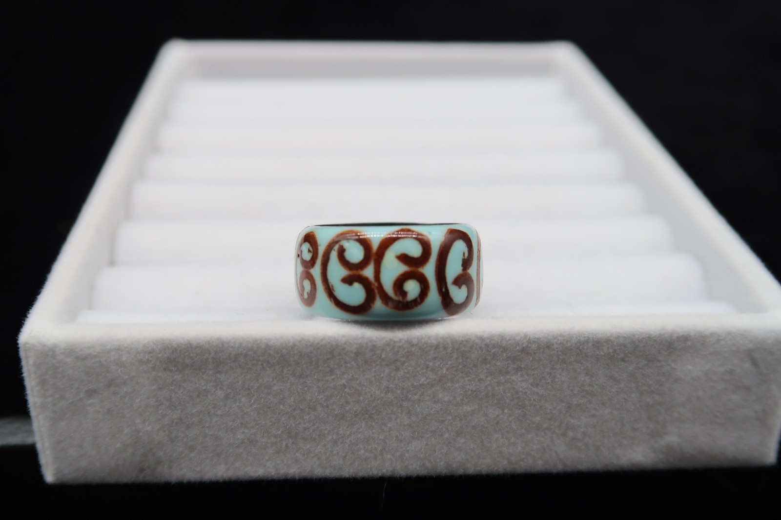 Vtg Enamel Over Acrylic Resin Ring Robin Egg Blue w/ Brown Swirl Accents Pretty