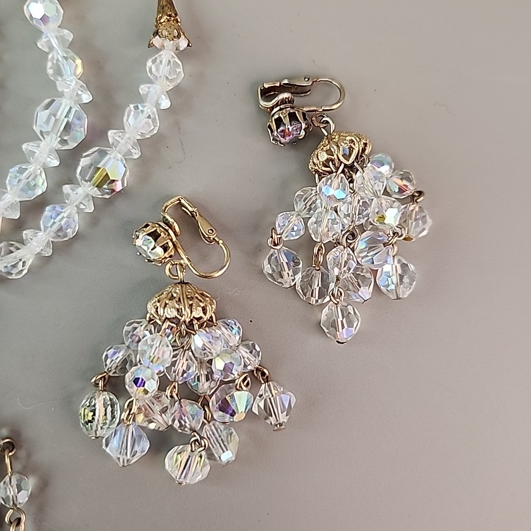 Vintage AB Glass Beaded Tassel Necklace Earrings Set Gold Tone Bar Links 26″
