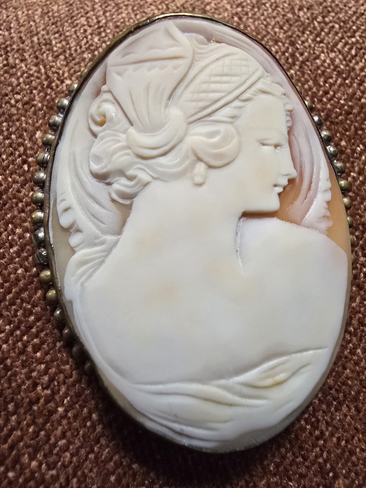 Vintage Shell Cameo Brooch Pendant