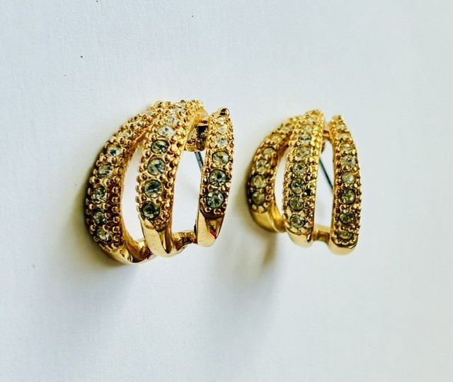 Vintage Pierced Earrings Gold-tone Clear Rhinestone Crystal Earrings