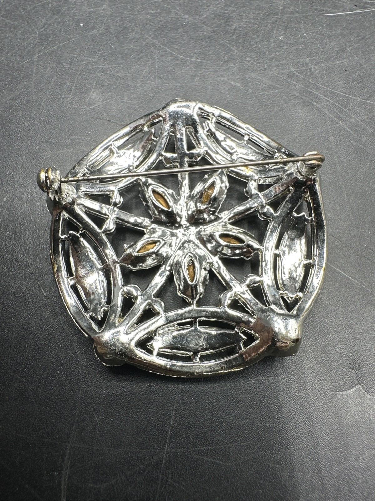 UNSIGNED BEAUTY Vintage Art Deco Clear Rhinestone Crystal LARGE Brooch PIN Read