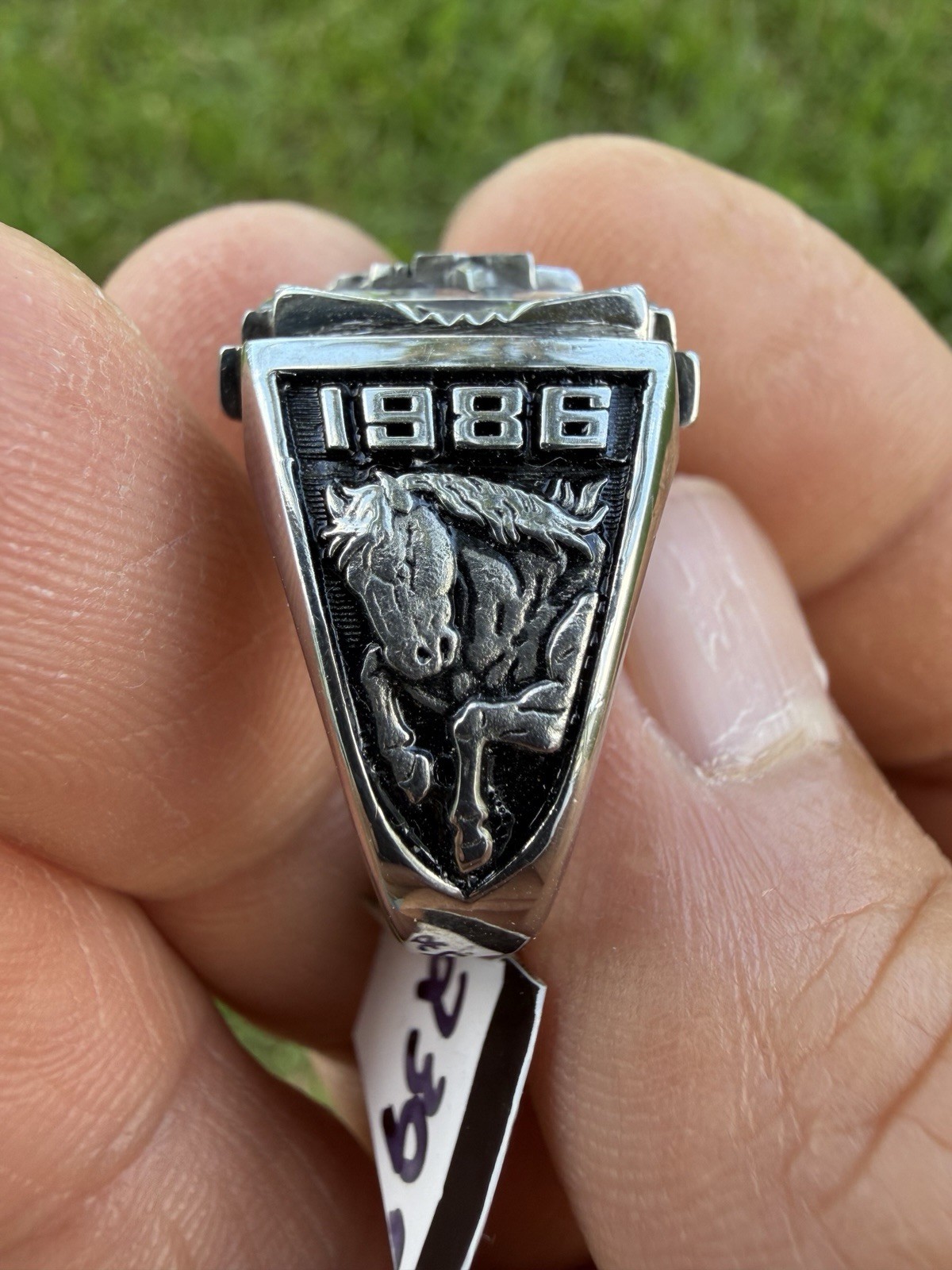 B High School Class Ring