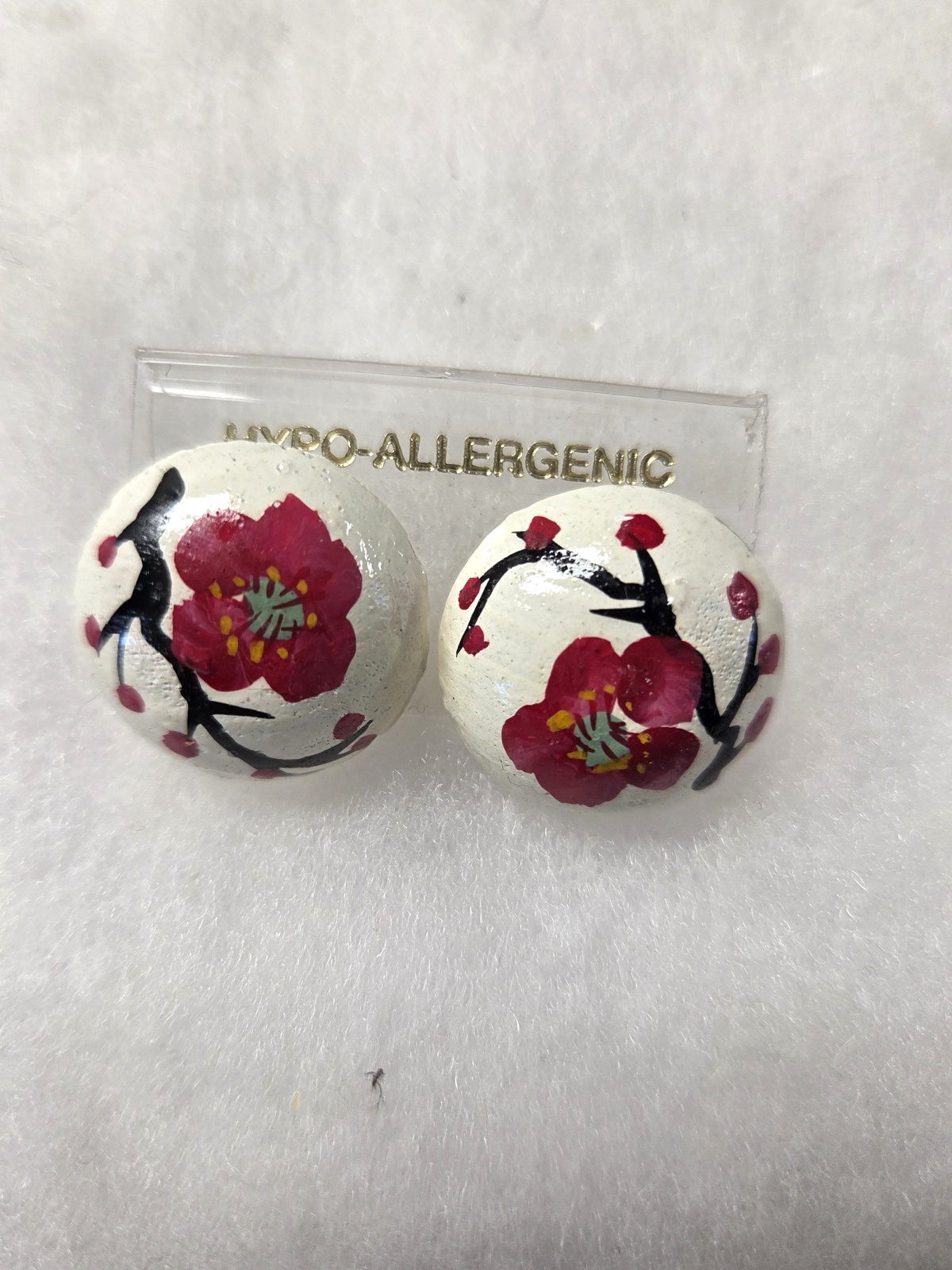 Vtg pierced enamel floral painted wooden Earrings