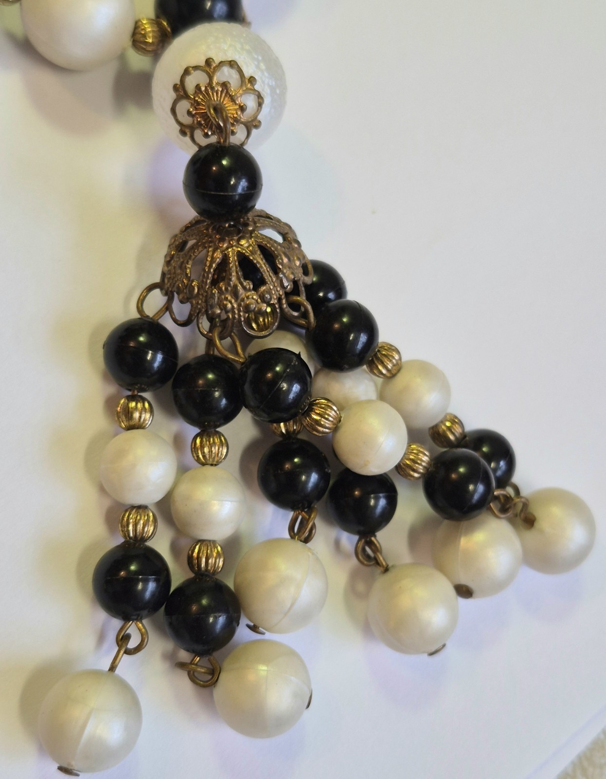Vintage Tassel Necklace & Earrings Molded Plastic Beads Statement Retro Chunky