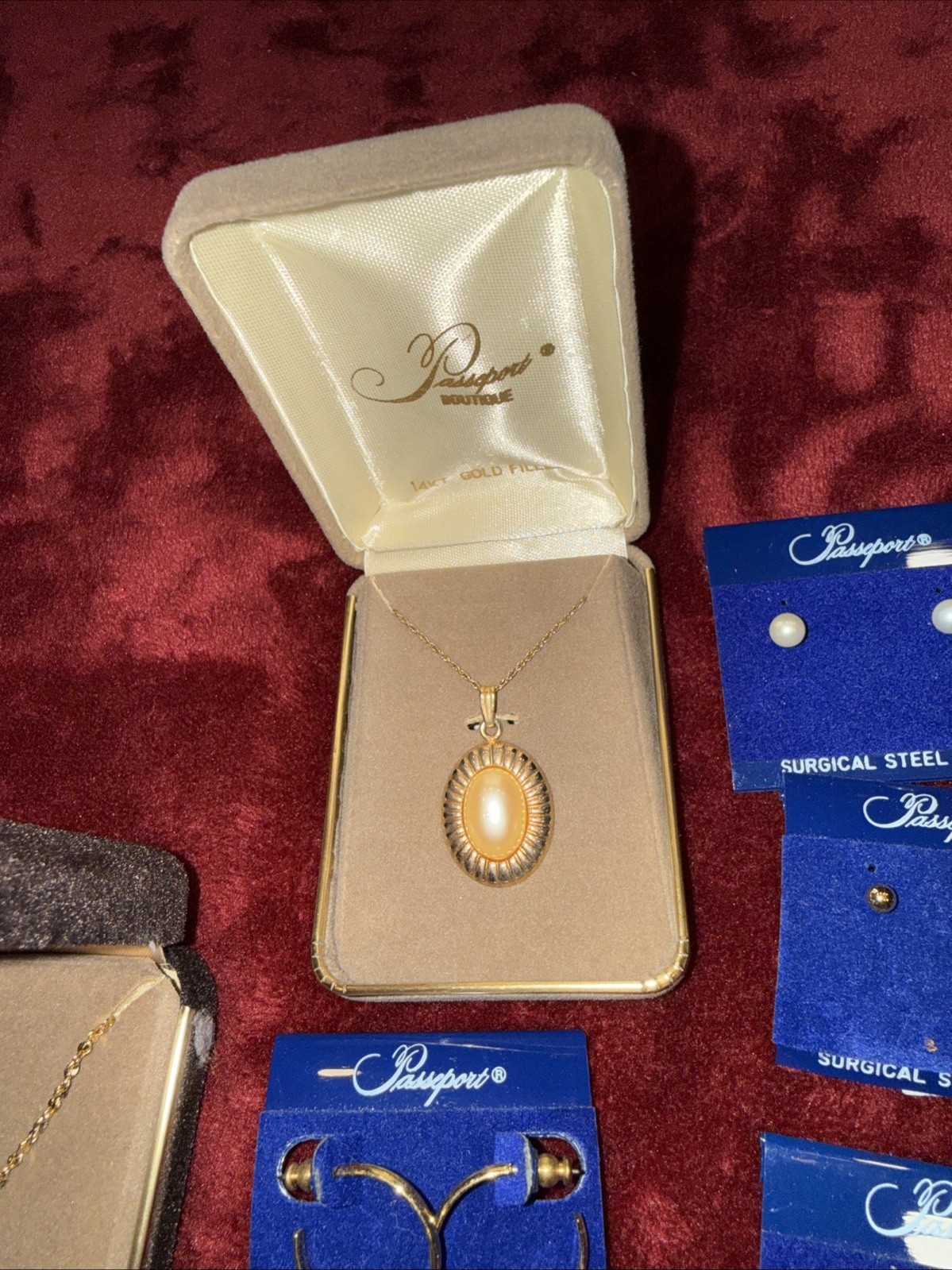 Passport Brand Gold-Tone Jewelry Mixed Lot Of 17 New Old Stock
