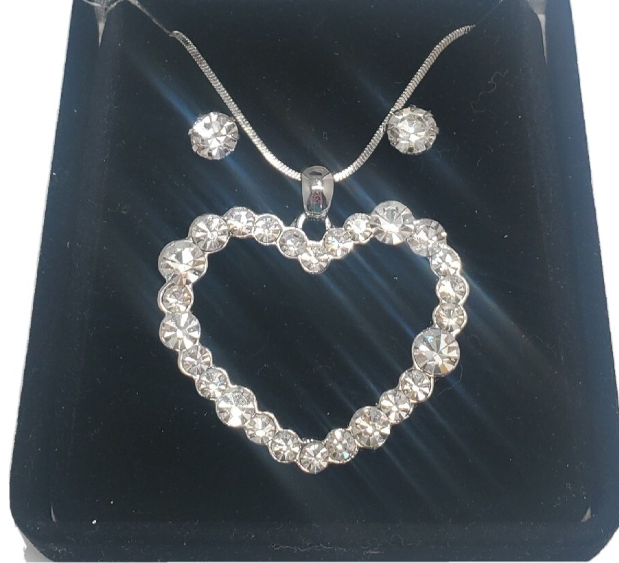 Vtg Silver Australian Crystal Heart Pendant 16″ Necklace Earring Gift Box Set