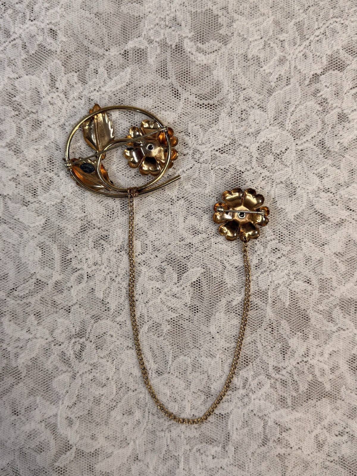 Vintage Linc 12k Gold Filled Double Flower W/ Orange Amber Stone Brooch Pin