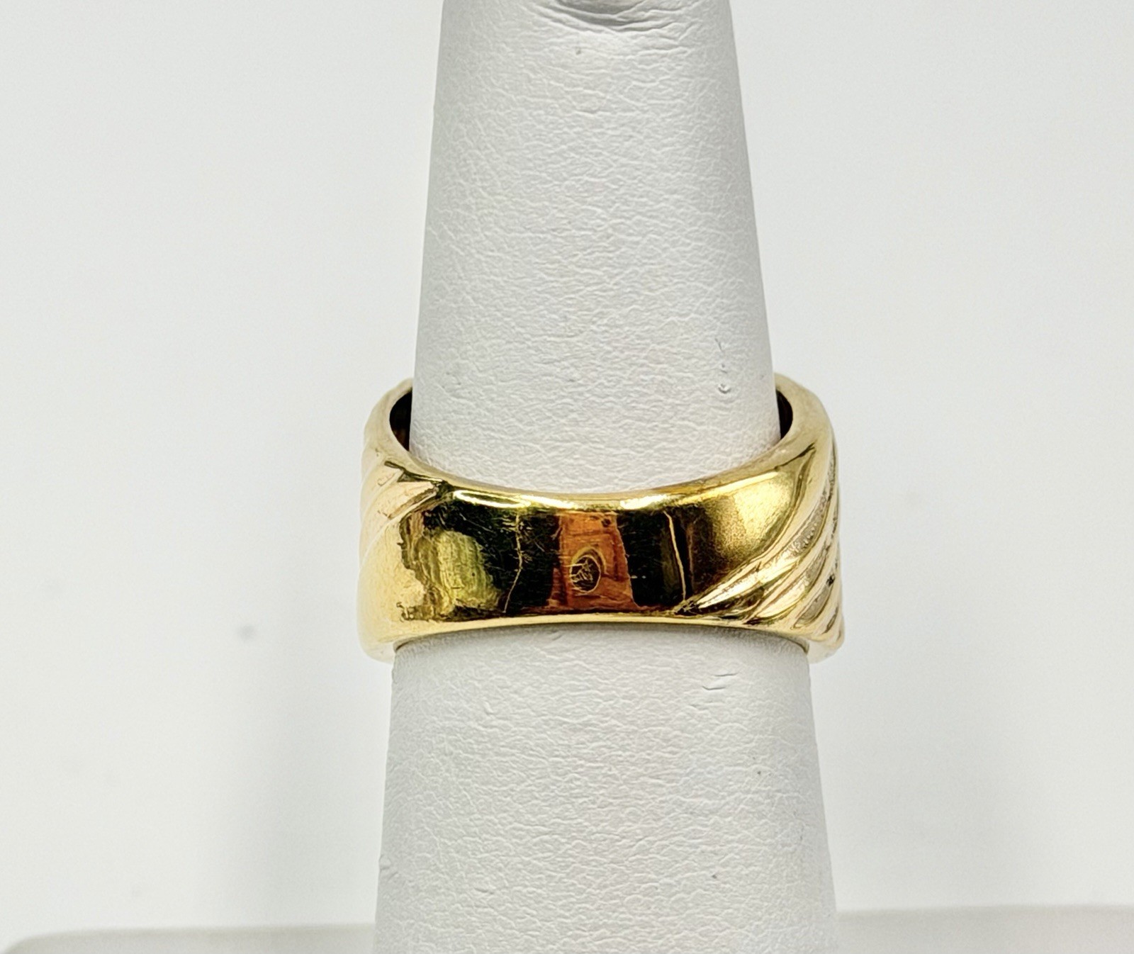 Vintage Aurora Jewelry CO Ring Gold Tone Clear Rhinestone Wide 18kt HGE Sz 6.75
