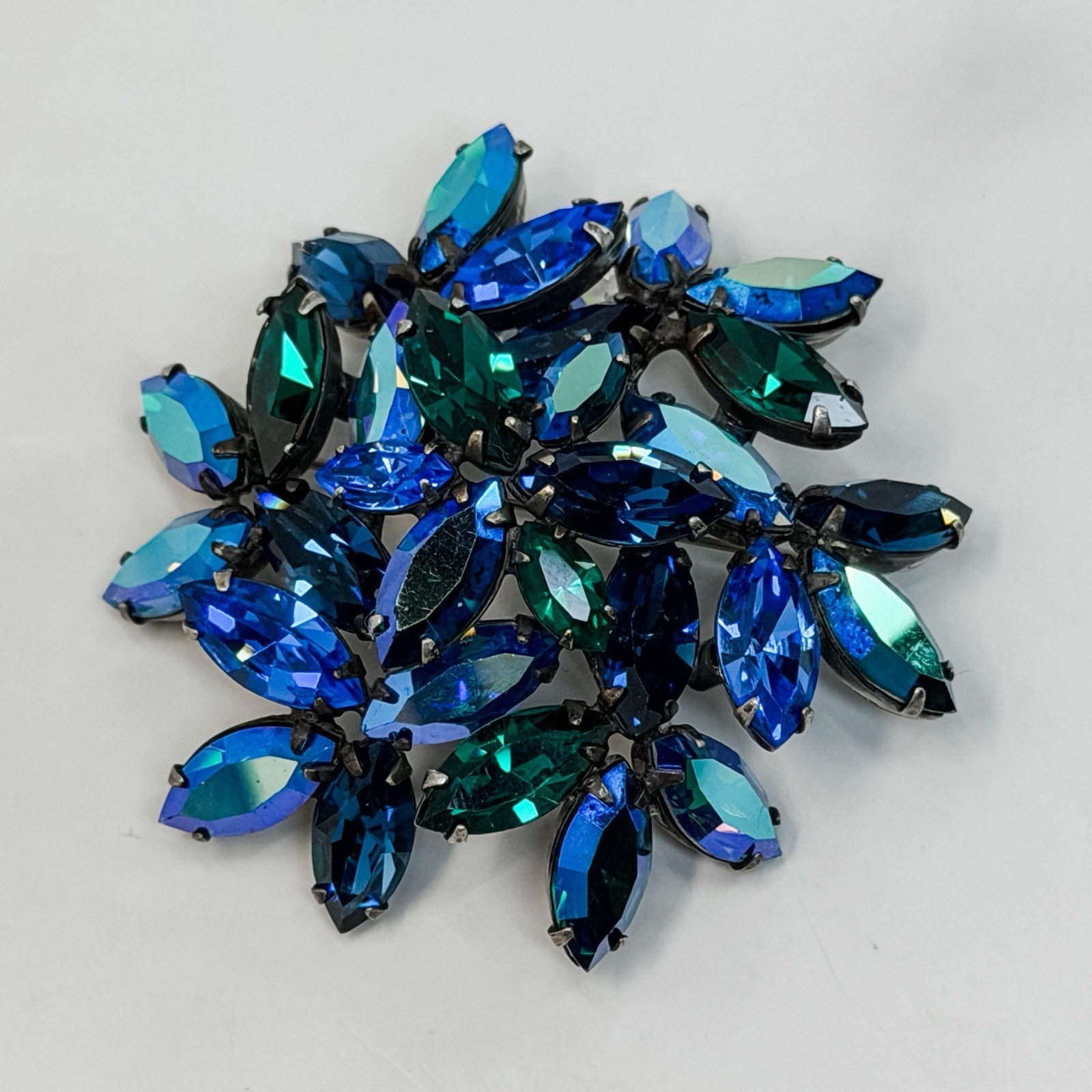 Signed REGENCY Electric Blue/Green Swirl AB Rhinestone Brooch/Earring Vtg Set