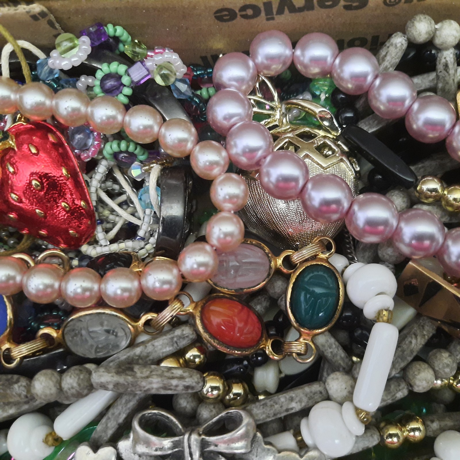 Vintage Junk Jewelry Lot Craft Harvest Repair Rhinestones And Wearable D2