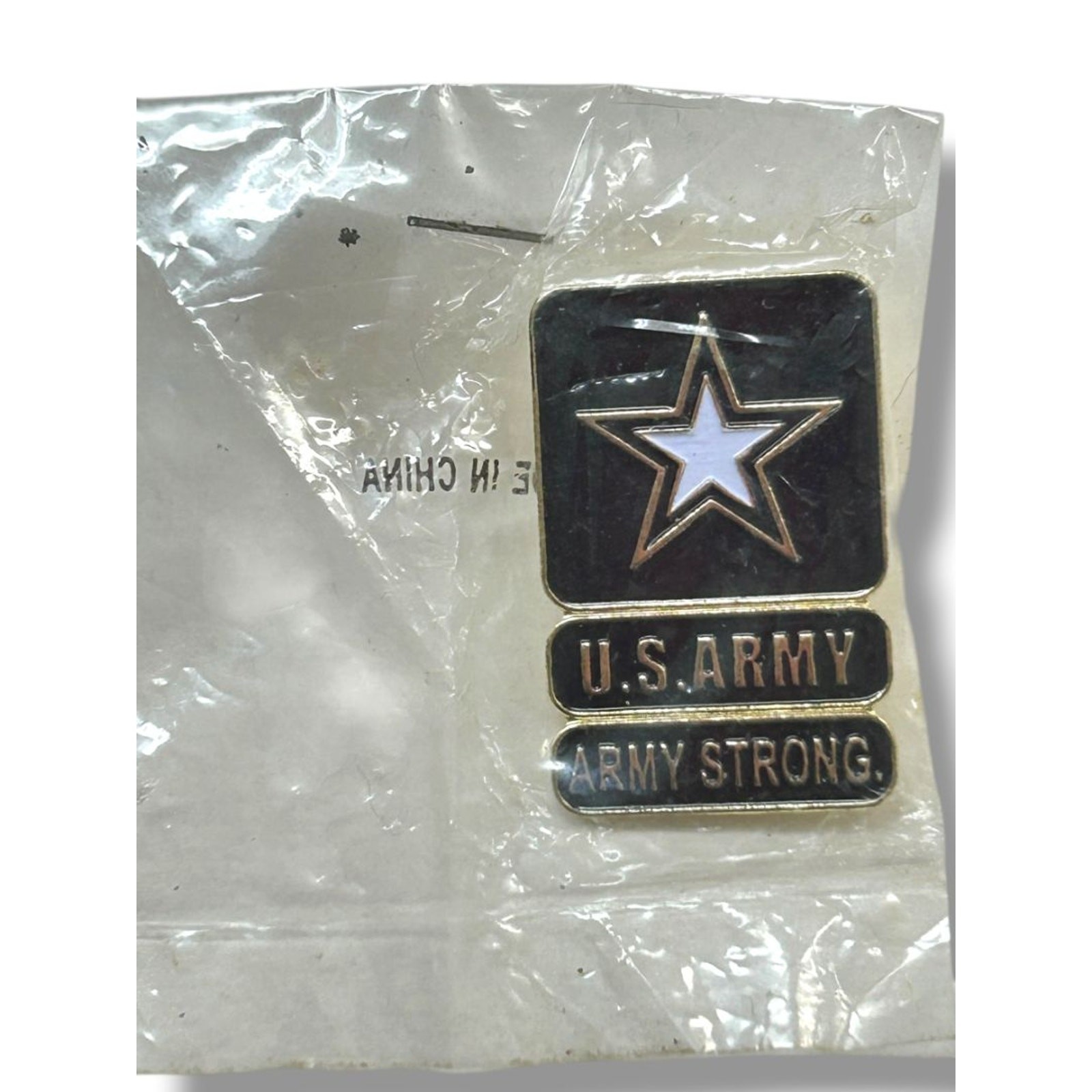 Lapel Pin US Army Strong New 1.25″ Star Goldtone Navy Blue