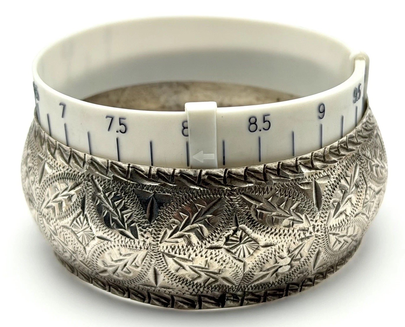Vintage North African Sterling Silver Wide Engaved Tribal Bangle Bracelet 26.45g