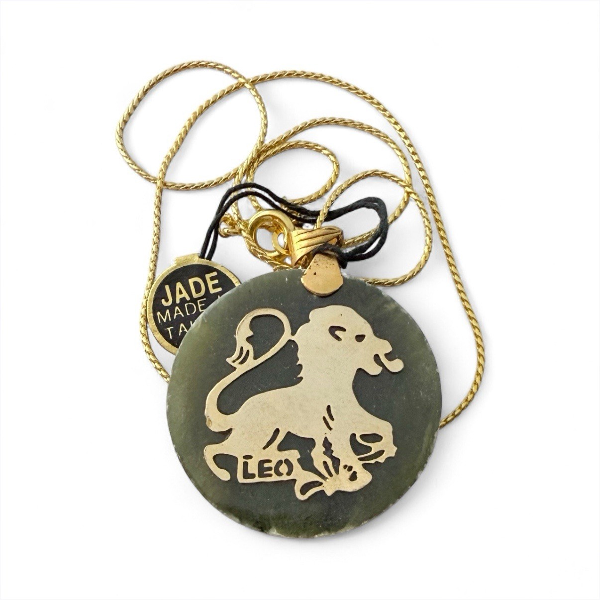 Vintage Leo Zodiac Green Jade Round Pendant Chain Necklace