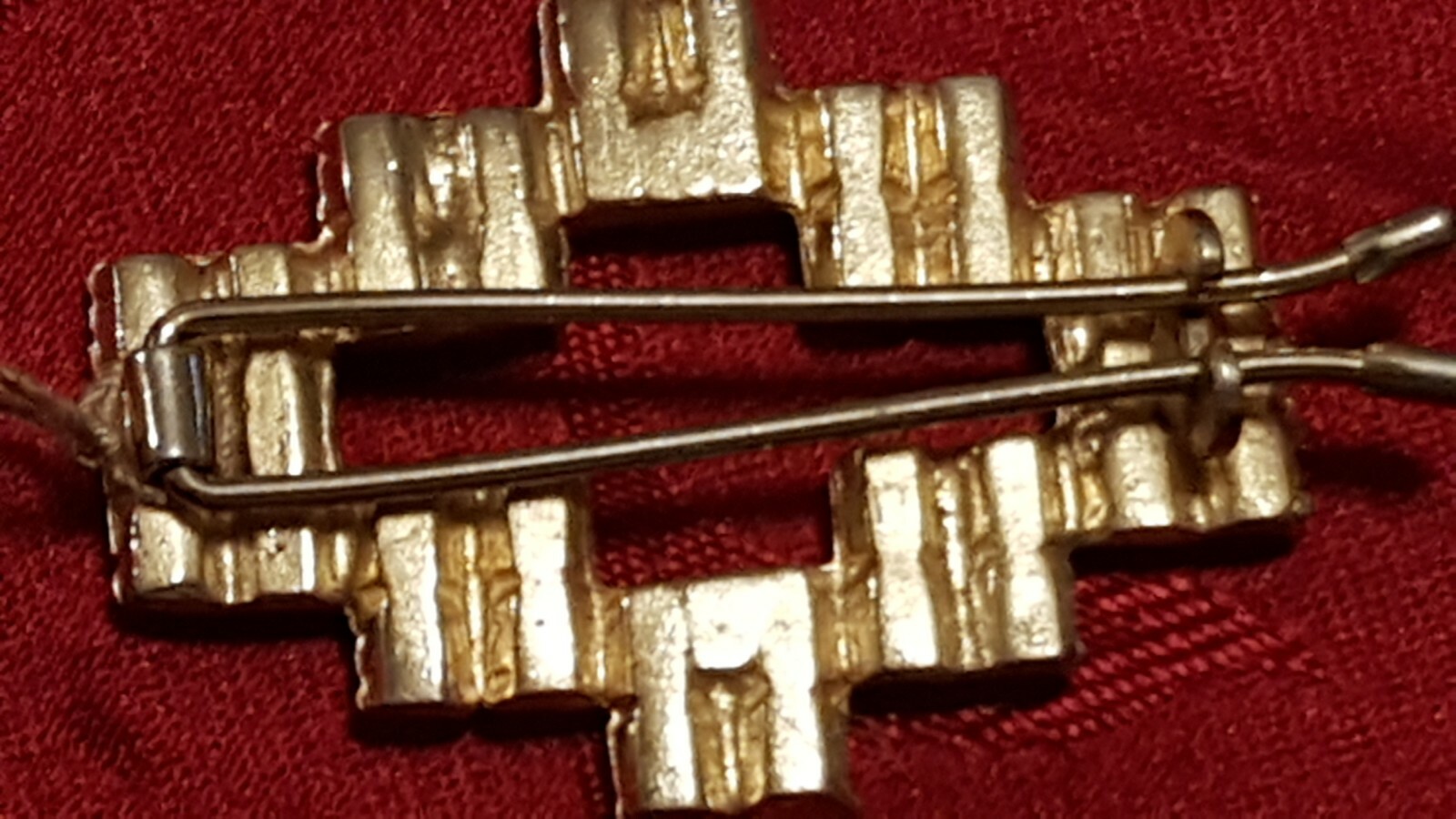 Vintage Rhinestone Hair Barrette Early 80’s Gold tone Yellow Stones None Missing