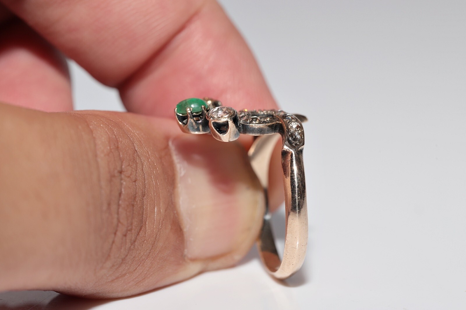 Antique Circa 1900s Ottoman 14k Gold Natural Rose Cut Diamond And Emerald Ring