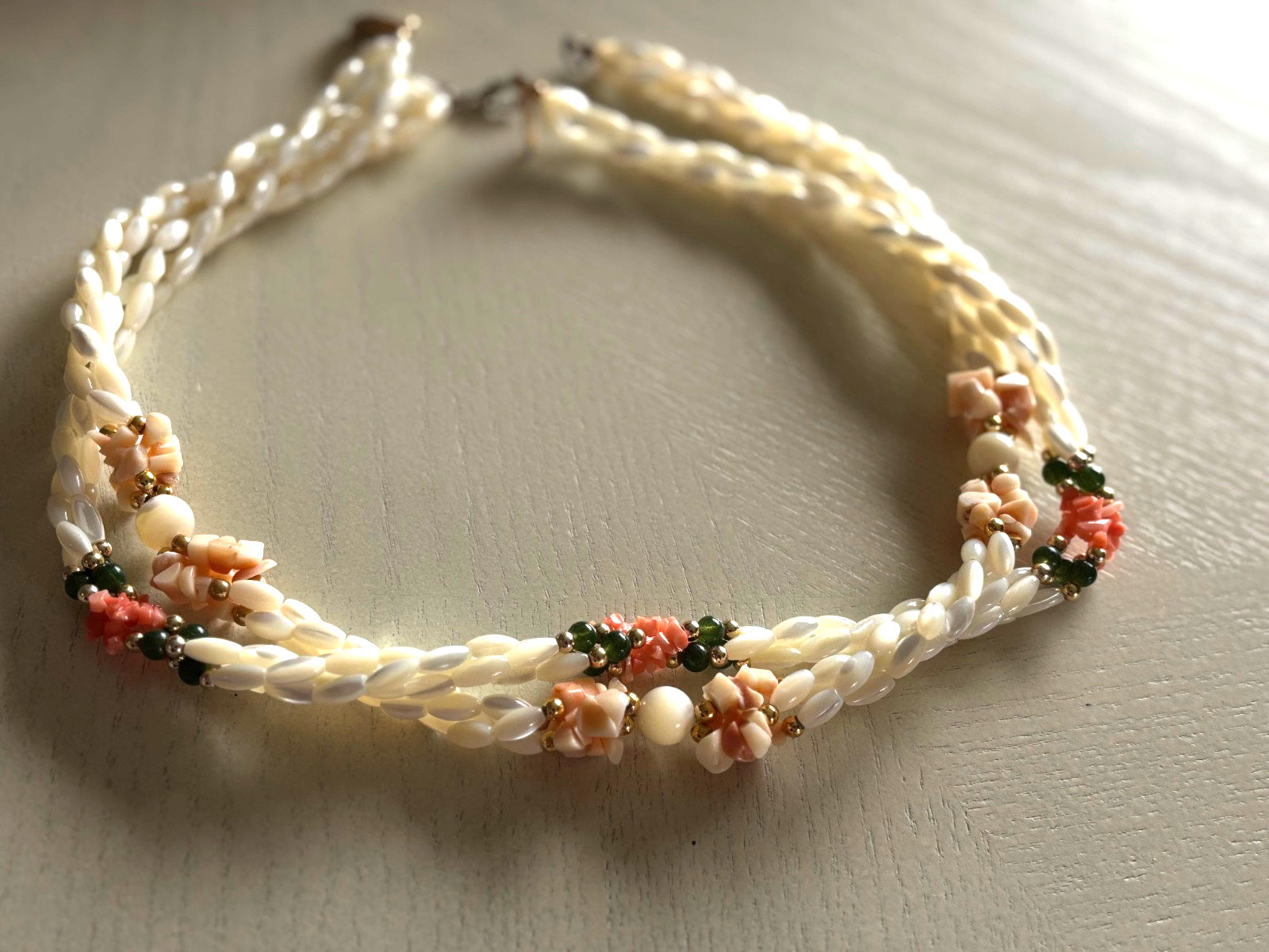 Beautiful Necklaces (2) Beaded Coral Jade & Mother of Pearl VINTAGE 18″ & 17″