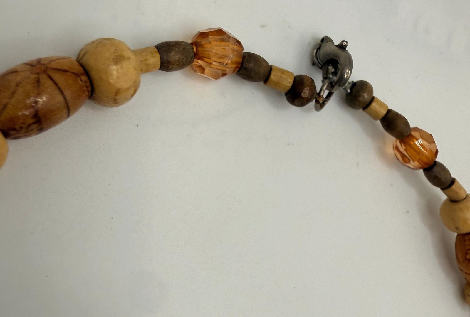 Vintage light and dark wood bleached design beaded necklace 22 inch
