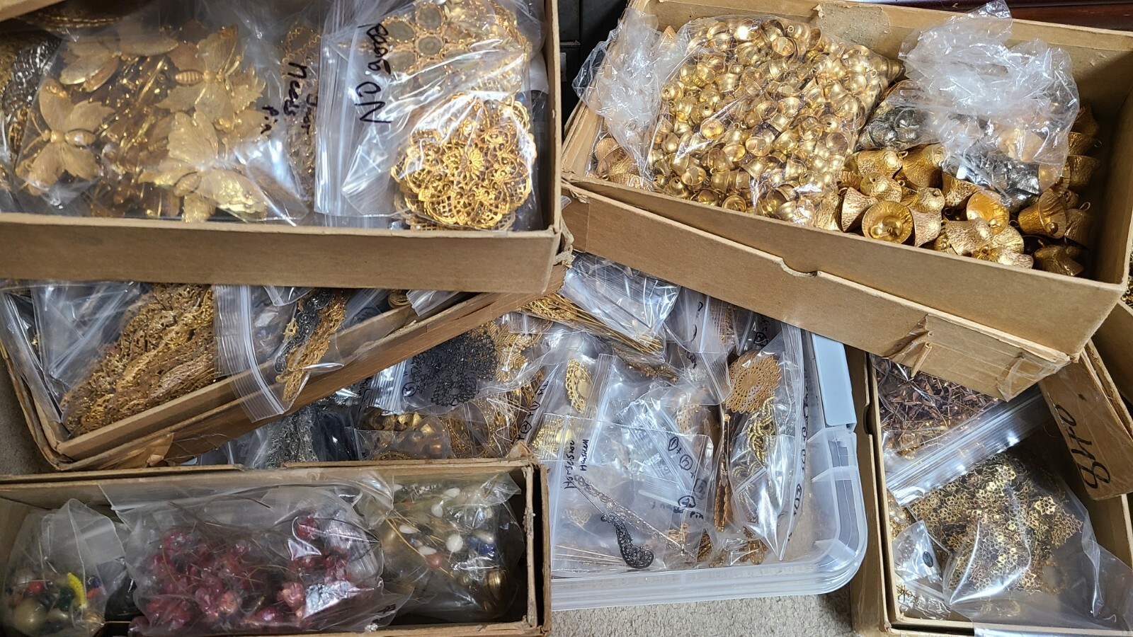 Huge Lot #72 Filigree Miriam Haskell Stamping Findings Jewelry Design Craft 1&2″