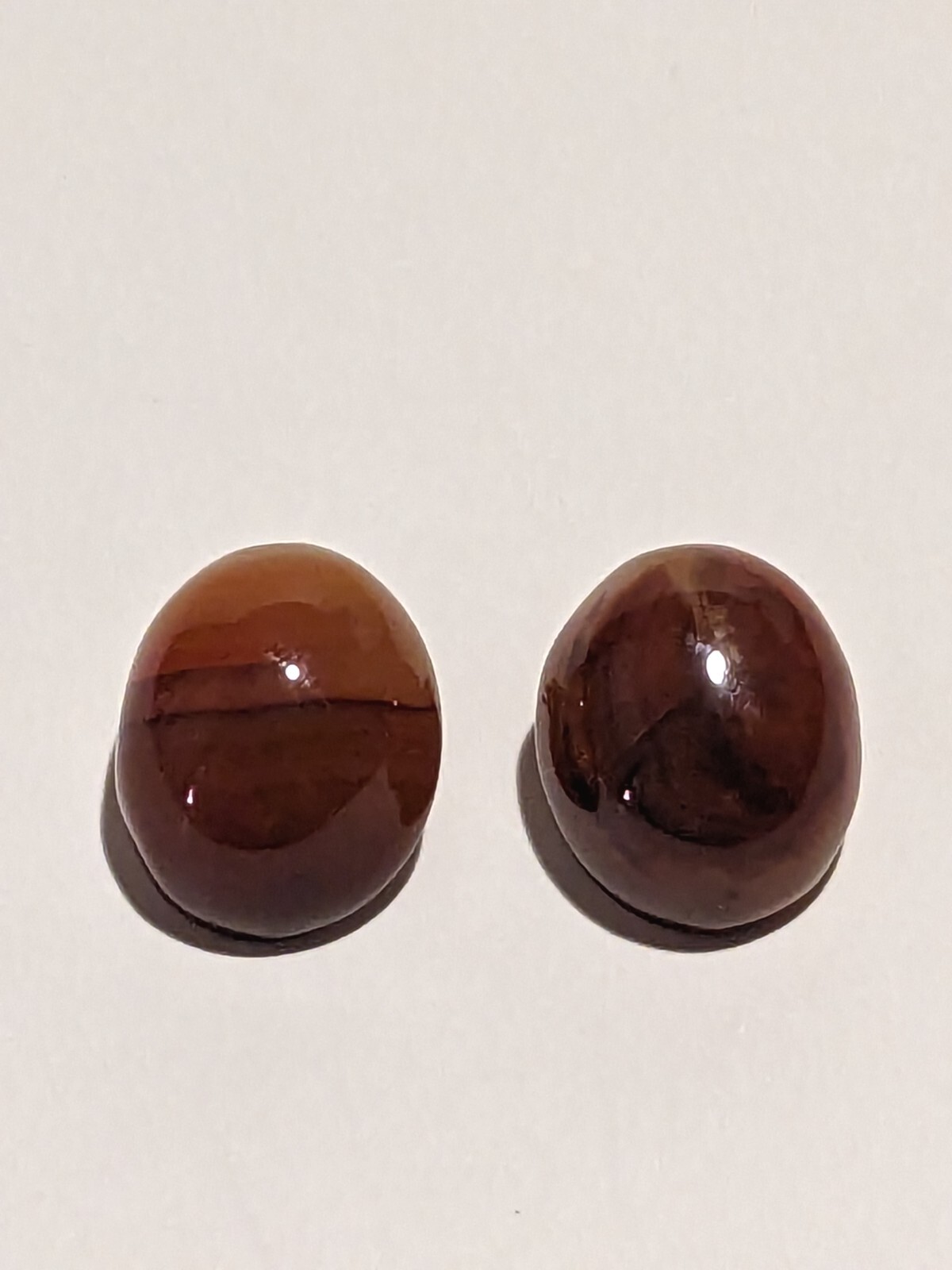 Beautiful Vintage Sunset Shade Glass Dome Clip On Earrings. MCM Style. 1″.
