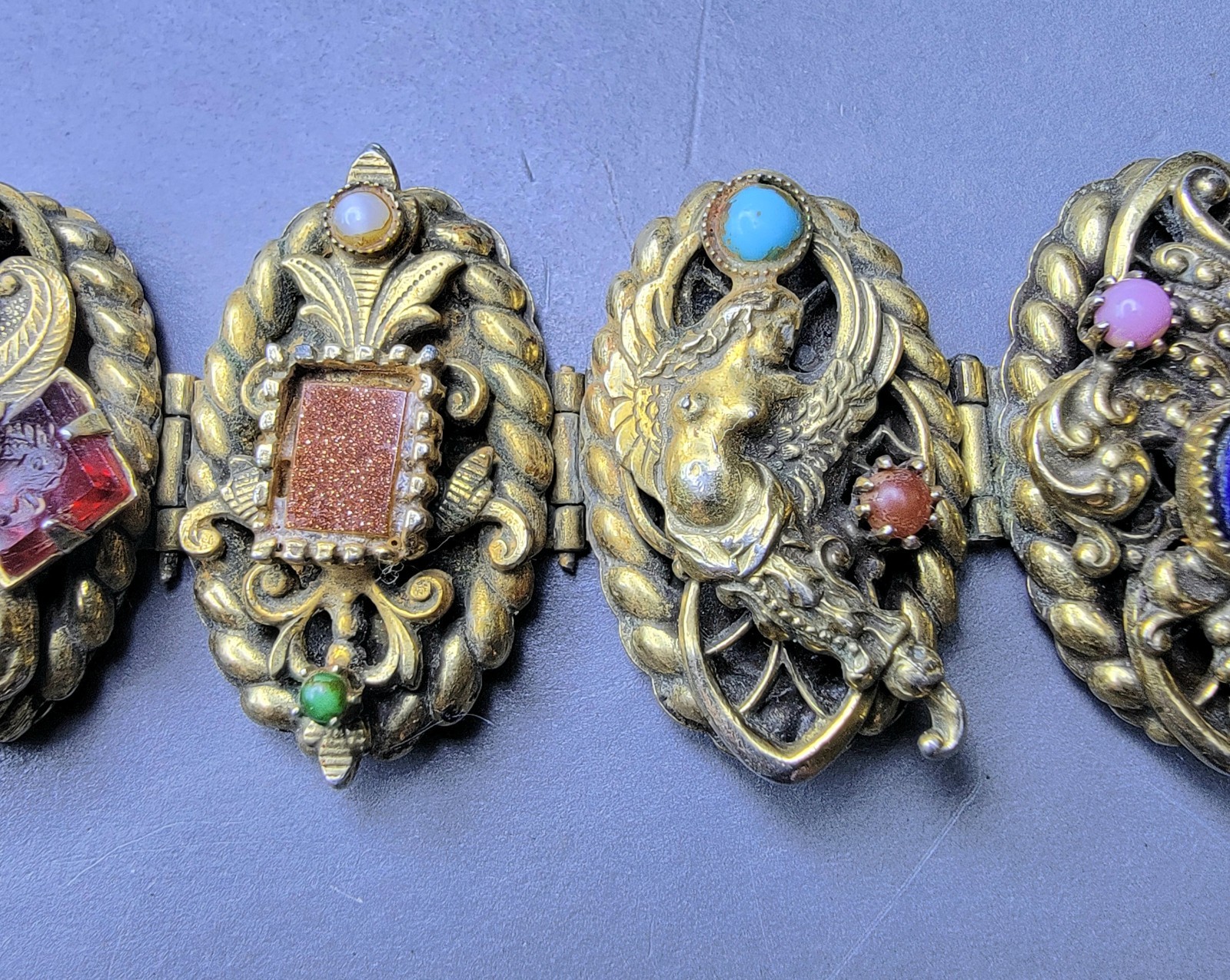 30s 50s High-Relief Dragons, Phoenixes, Protective Mythical Creatures Bracelet