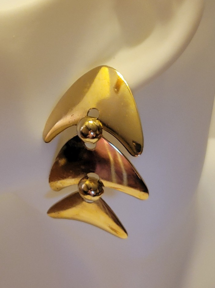 Estate Dangling Pierced Earrings Gold Tone Metal Fashion Statement Jewelry