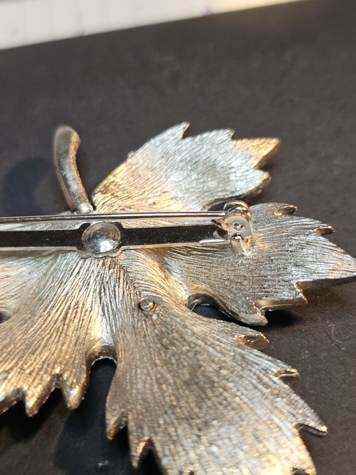 Vintage Maple Leaf Blue Silver Brooch Pewter Textured Fall Autumn Pin