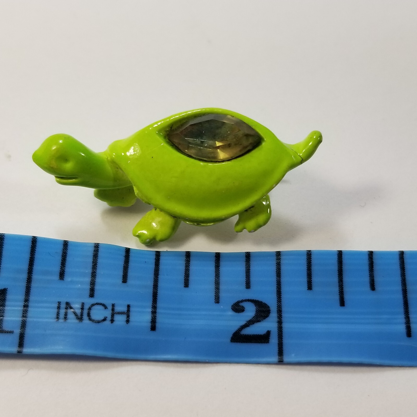 TURTLE VINTAGE GREEN ENAMEL RHINESTONE Brooch Pin