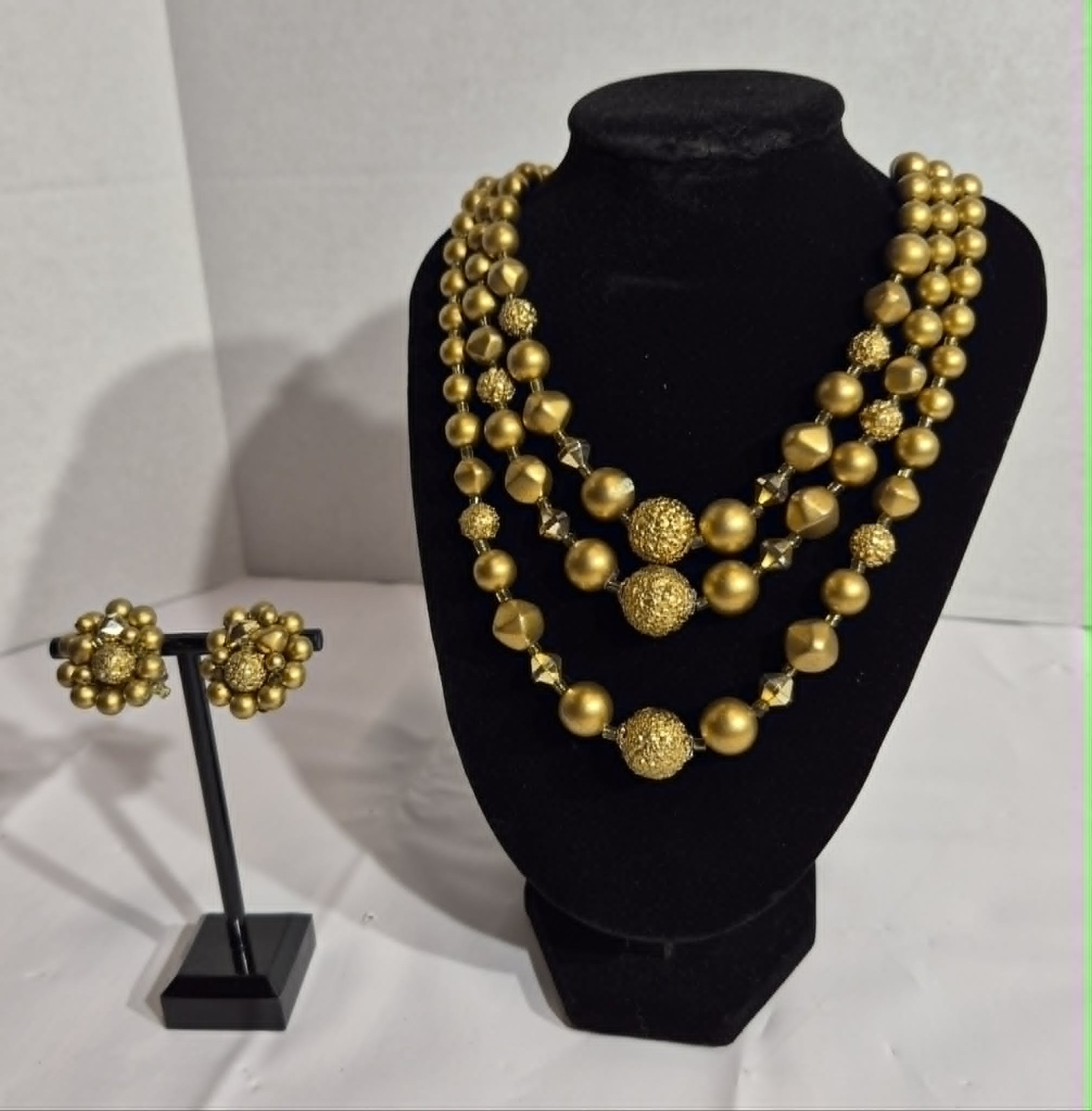 Vintage 1950s “Japan” Gold Tone Necklace with Clip On Earrings