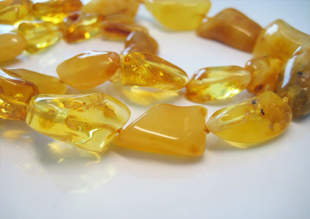 Genuine Massive Amber Beautiful Baltic Amber Necklace 21 inches !!!