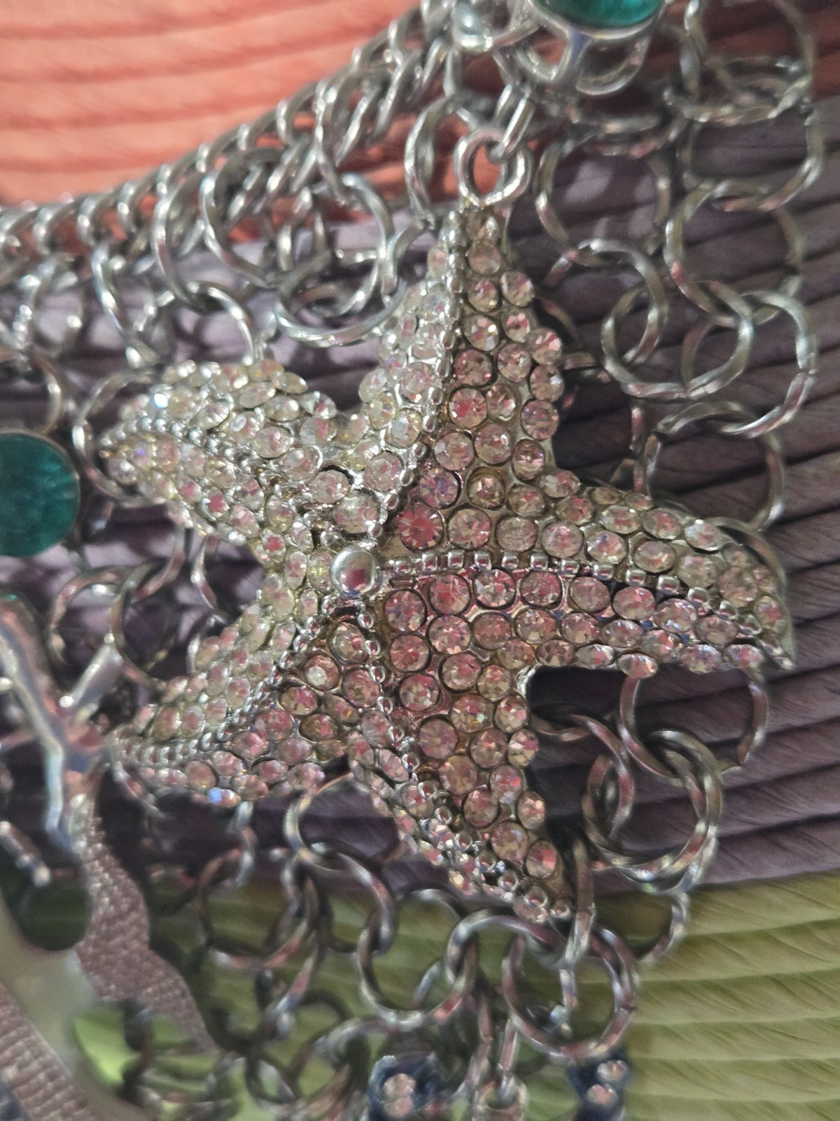 Under The Sea Vtg Silvertone Charm Necklace Fish Seahorse Crab Enamel Rhinestone