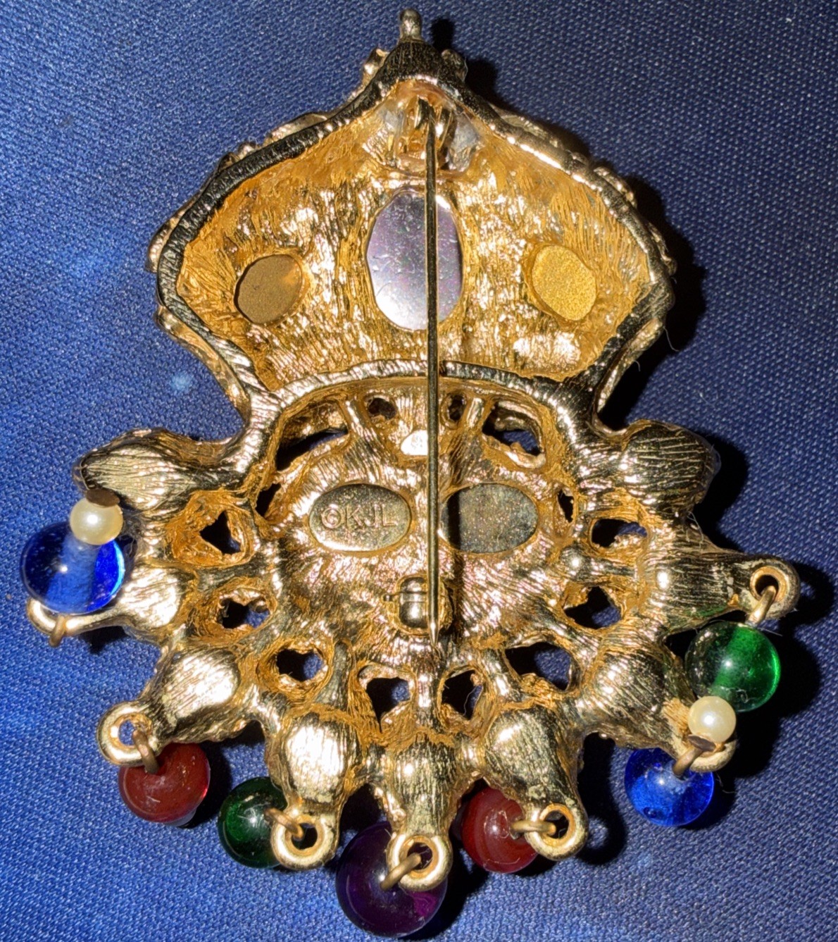 Kenneth Jay Lane Jewels Of India Multicolored Lucite Faux Pearl Brooch Signed