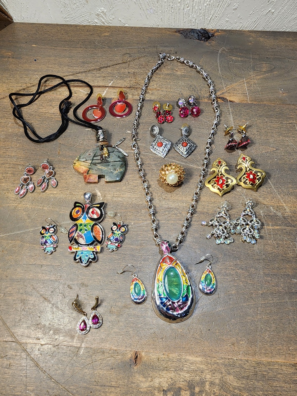 Rhinestone Bear Rainbows Owl 26 Pc Earrings, Necklaces Costume Jewelry Lot
