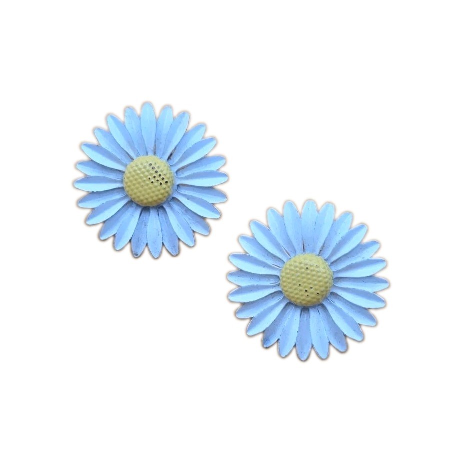 Vintage Daisy Flower Enamel Metal Clip On Earrings Retro Groovy Hippy Ecclectic