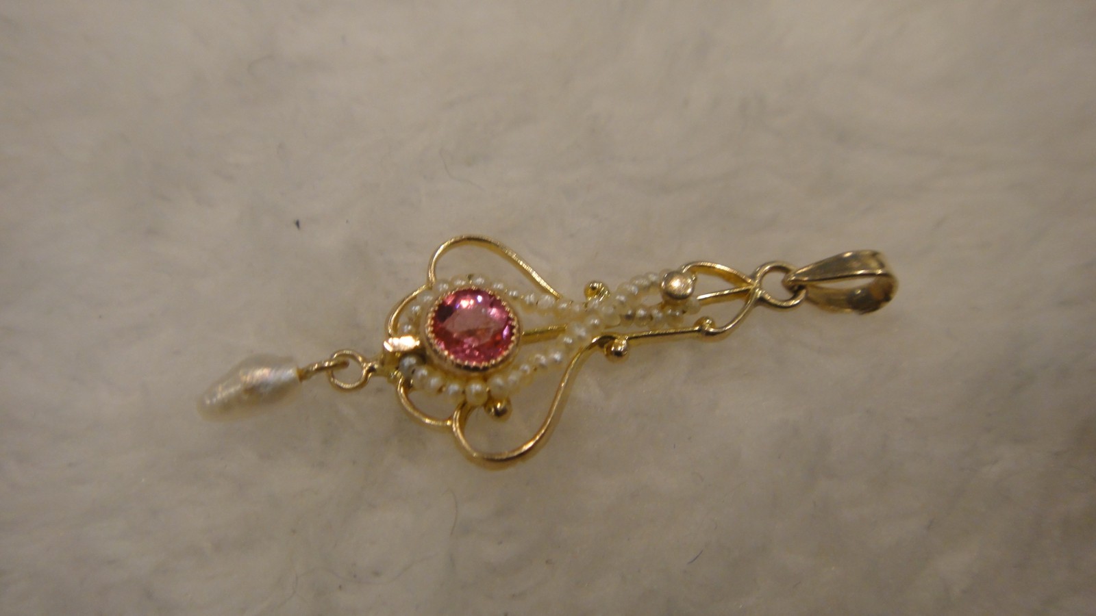 Vintage Victorian Antique Estate Jewelry 10k Gold Seed Pearl Charm Pendant COOL